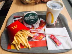 -麦当劳(伟城广场店)