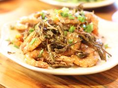 -小锅巴纳西餐厅