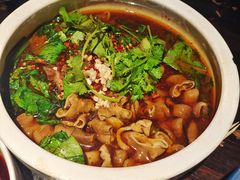 川式肥肠-绿茶餐厅(光谷世界城步行街店)
