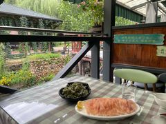 -北京水岸山吧度假村(雁栖镇店)