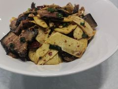 -湘君私厨.16年湘菜店(金匙望湖店)