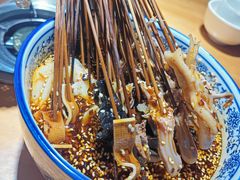 -大众跷脚牛肉馆·非遗传承单位(峨眉山店)