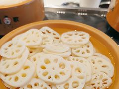 -龍歌自助小火锅(市南金茂湾店)