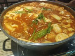 泡菜澳洲肥牛火锅-花腰餐吧Bistro烧烤 傣味(传媒大学店)