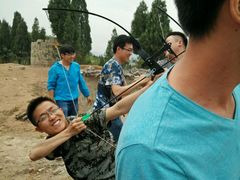 -南山特攻真人CS户外露营轰趴拓展基地