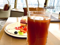 -杏荟旋转餐厅(广州爱群店)