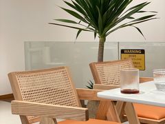 -Line来恩咖啡(石厦花园店)