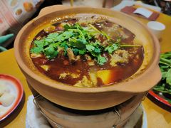碳火牛肉煲-郭婆婆疯子鸡·土货江湖菜馆