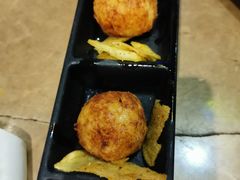 -何师烧烤·香辣蟹·川菜·30年老品牌(太古里旗舰店)