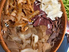 -传统菜农庄(皇姑路店)