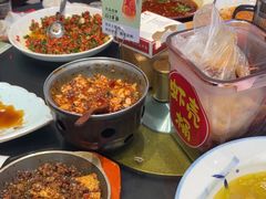 -川流不息·地道川菜·小龙虾(松东路店)