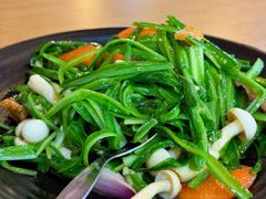 -大树下海鲜饭店