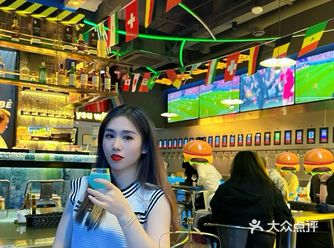 厦门|一口气炫30个水龙头的本土精酿餐吧️