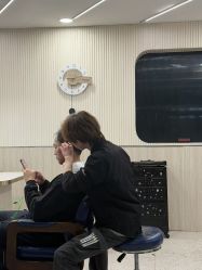 -PE SALON