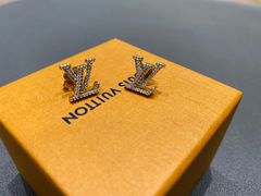 -华夏典当行(龙德广场店)