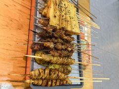 -亿牌牌东北烧烤(怀特店)