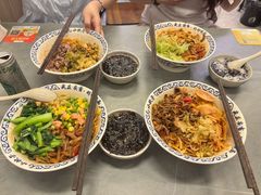 -梅溪·小伙子干挑面(安吉总店)