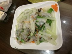 -美乐食街(小南店)