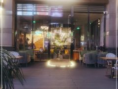 -斯普汇生蚝牛排馆(中骏世界城店)