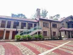 -香港大学