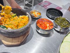 -哈哈碳都·牛肋条无限自助烤肉(台江万达店)