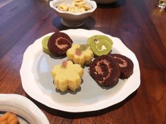 -梅间堂茶馆(绿地缤纷城店)