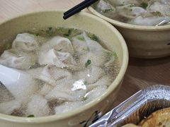 -周震馄饨