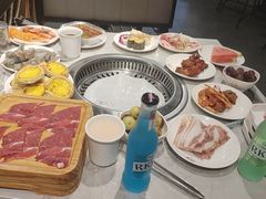 -汉金城海鲜烤肉自助百汇(威海威高广场店)