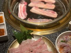 -嘿嘟嘟·肋条烧肉放题(爱融荟城店)