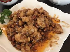 -金牌餐厅·天津菜·八珍豆腐·老爆三(瓷房子店)