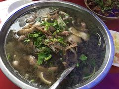 -谢老五跷脚牛肉·非遗传承店