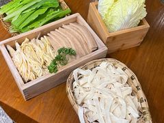 -盡膳口福跷脚牛肉火锅(国贸商城店)