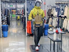 -迪卡侬(大英山店)