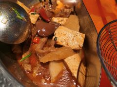 -左庭右院鲜牛肉火锅(金山万达店)