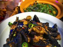 -粉墨特色菜·烧烤音乐酒馆