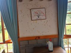 -楠柏弯休闲山庄(梨花溪店)