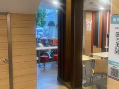 -麦当劳(乳山路店)