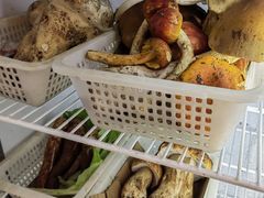 -菌之家·专业纯野生菌火锅·特色炒菌