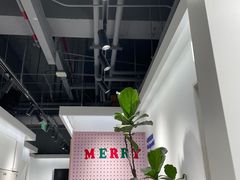 -天真蓝照相馆(杭州滨江宝龙店)