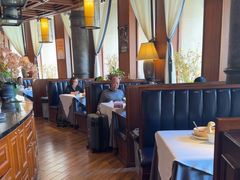 -八府香鸭·啫啫煲(华山路店)