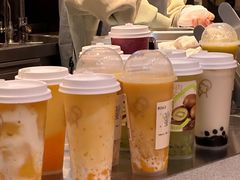 -喜茶(北京华贸购物中心店)