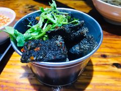 黑色经典臭豆腐-黑色经典臭豆腐·湖南特产(坡子街店)