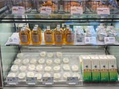 面包甜点陈列柜-喜茶(深圳福田星河COCO Park店)