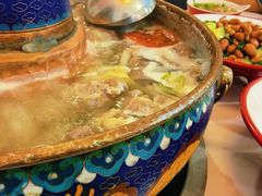 -毛辣果·贵州红酸汤牛肉火锅(西单店)