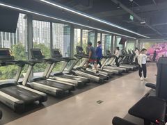 -超鹿运动(五四路恒力城店)