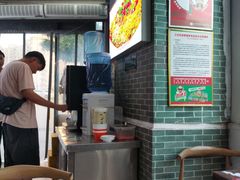 -忆碗面(华新街店)
