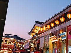 -绳金塔