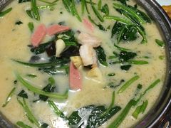 上汤菠菜-蒙亨·手把肉·蒙古包文化主题餐厅(天恒广场店)