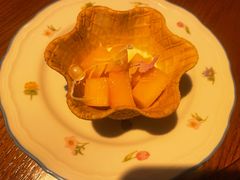 -小苍兰风铃草·礼物蛋糕(沈阳店)