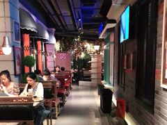 大堂-沪小胖小龙虾(淮海中路旗舰店)